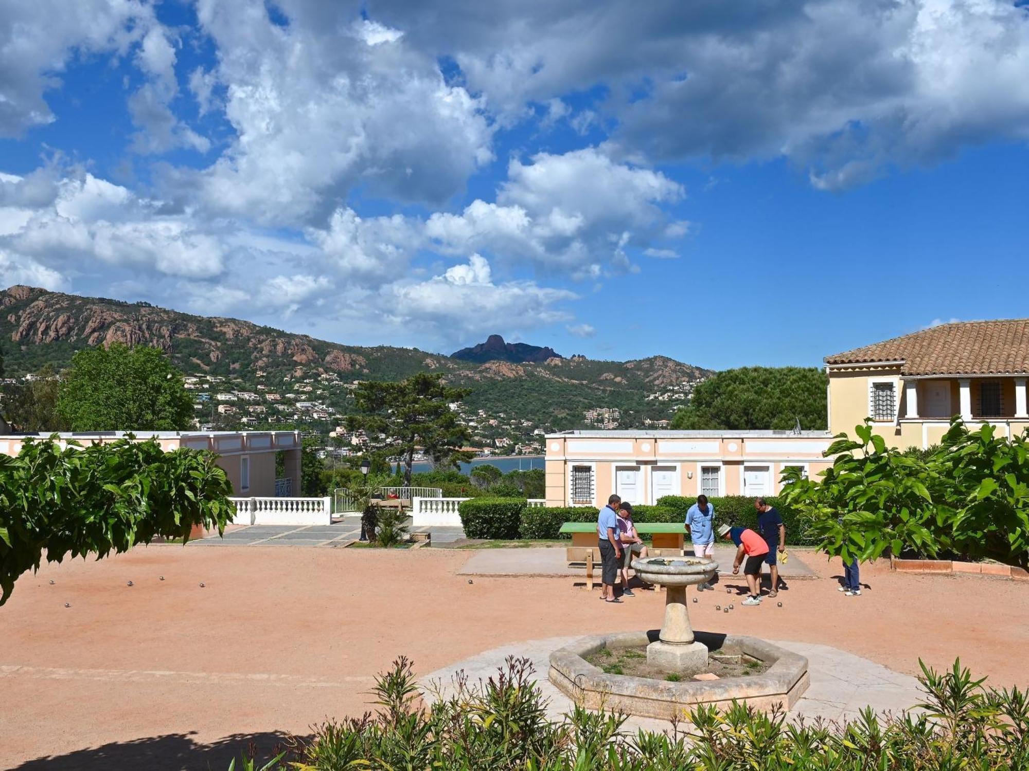 Apartment Village Cap Estérel - Le Village-52 Saint-Raphaël Extérieur photo
